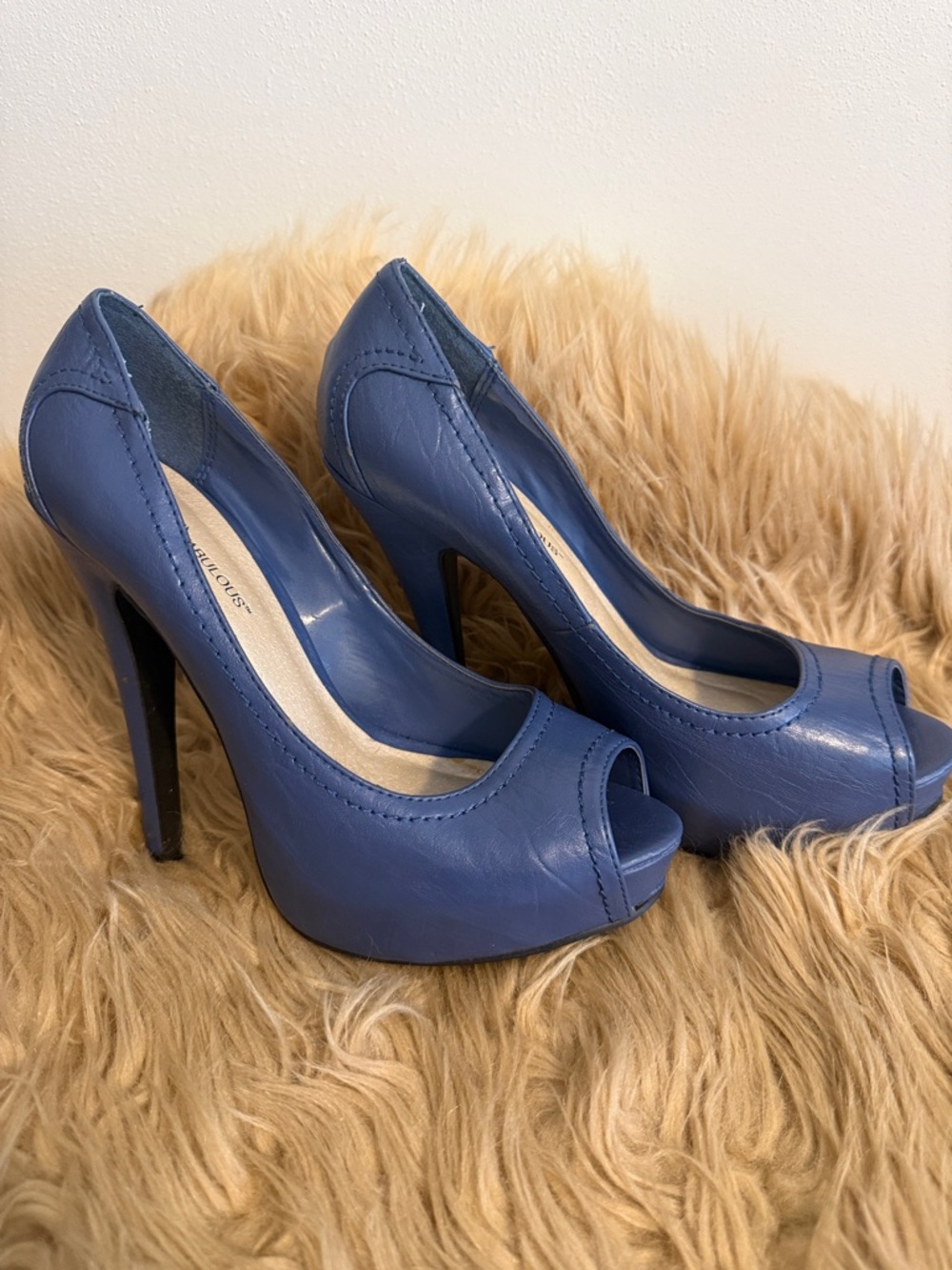 Just fab Blue Peep-Toe High Heels